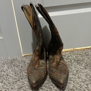 Size 8 Corral Women’s Boots